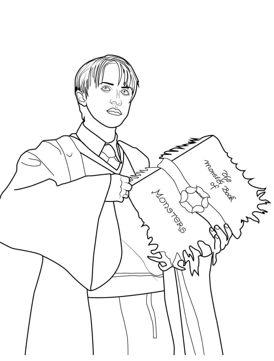 Draco Malfoy sosteniendo un Libro