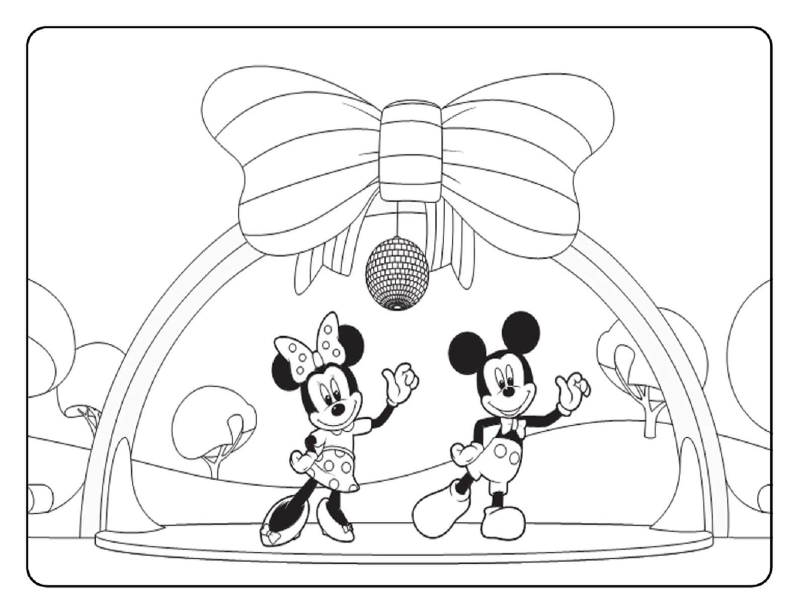Minnie y Mickey Mouse Bailando